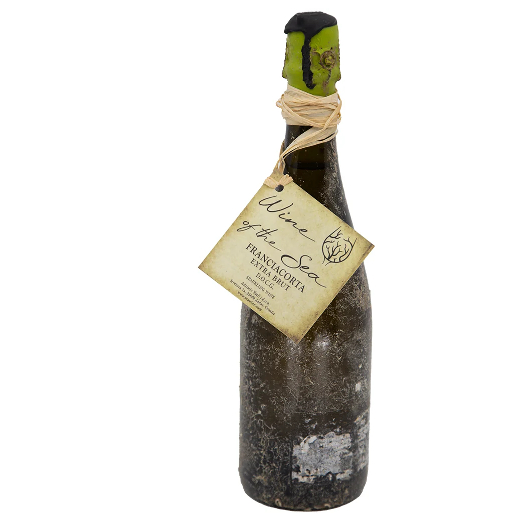 2018 Wine of the Sea (Castelnovo Giancarlo) Franciacorta Extra Brut 750mL